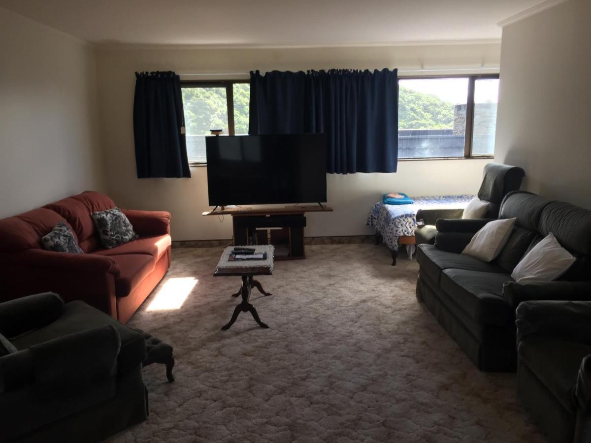 Dons Place Waikawa  Esterno foto